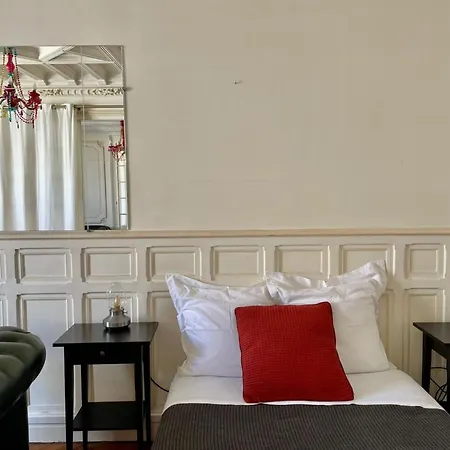 Haussmann Opera By Interhome * Parigi
