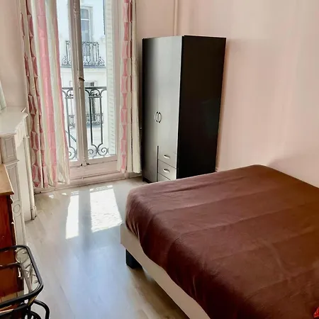 Appartamento Haussmann Opera By Interhome